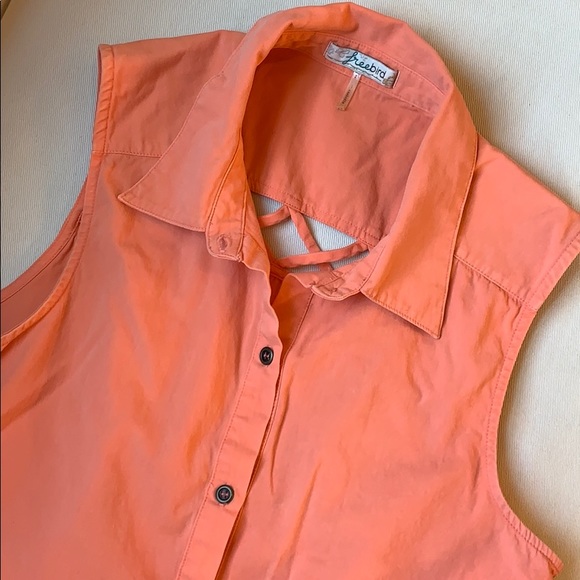 Francesca’s Button Down Tank - Picture 3 of 6